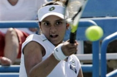 Sania-Peer enter second round of doubles