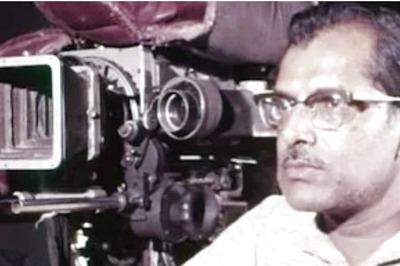 Hrishikesh Mukherjee Birth Anniversary: Top 5 Movies by the Legendary Filmmaker