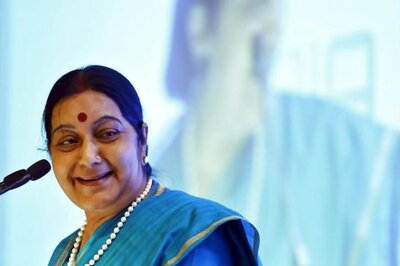 Sushma Swaraj Blown Away by Tunisian Woman Who Can Speak 4 Indian Languages, Knows Kathakali
