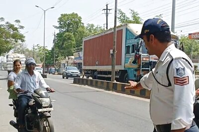 MP Police’s Unique Punishment For Breaking Traffic Rules Will Take You Back To School