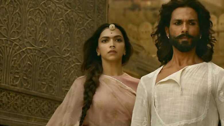 Padmavati Row: Protesters Burn Posters of Sanjay Leela Bhansali's Film In Noida