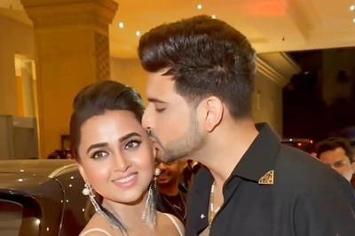 Watch: Karan Kundrra Plants A Sweet Kiss On Lady Love Tejasswi Prakash's Cheeks