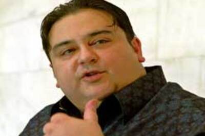 Adnan Sami's wife alleges harrasment, abuse by singer