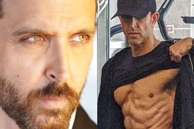 Hrithik Roshan Drops A Thirst Trap As He Flaunts Washboard Abs In First Post of 2023; See Hot Pics