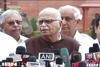 Sushil Modi hits out at Advani, says he failed to gauge public mood