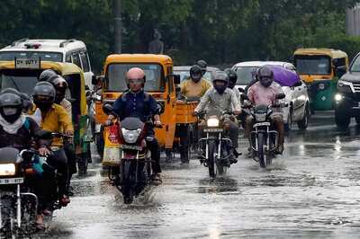 Cyclone Mandous: Orange Alert Issued as Tamil Nadu Braces for Heavy Rain, NDRF Deployed in 10 Districts