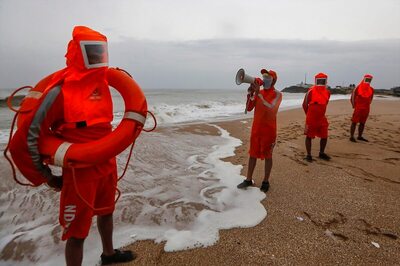 Maharashtra, Gujarat CMs Discuss Impact of Cyclone Tauktae