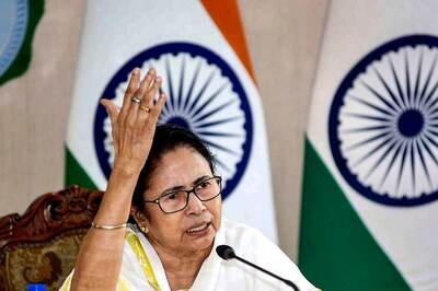Mamata Blames Oppn for Violence in Panchayat Poll Nomination