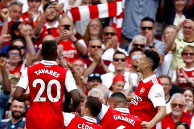 Premier League: Arsenal Settle for 5th in the League Despite Win over Everton