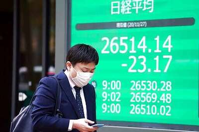 Asian Shares Mixed Despite Record High S&P 500