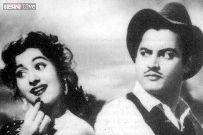 Watch: Did you know that RK Laxman drew all the cartoons for Guru Dutt in 'Mr and Mrs 55'?