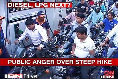 Hyderabadis literally fight for petrol