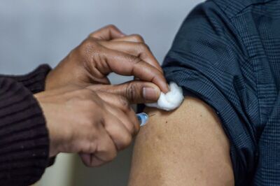 News18 Evening Digest: AIIMS Delhi Sanitation Worker Gets First Covid-19 Shot and Other Top Stories
