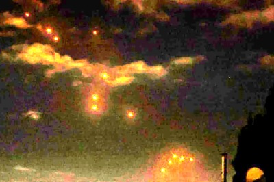 Iran Fires Hundreds of Missiles At Israel, Viral Videos Show Projectiles Light Up The Night Sky | Watch