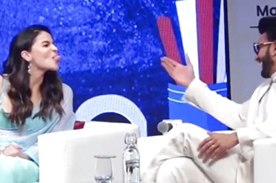 Alia Bhatt Reacts After Ranveer Singh Calls Student Of The Year 'Deepest Film', Watch