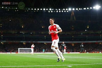 Mesut Ozil says he needs to be more selfish to add his goals tally