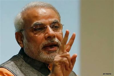 Narendra Modi rolls out poll blitz, to address Indian diaspora in US