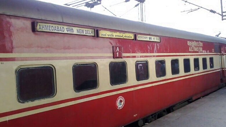 'Alert' railway staff helps avert major mishap on Ahmedabad-bound Rajdhani train