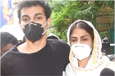 Sushant Singh Rajput Case: Rhea Chakraborty's Brother Showik and Samuel Miranda Arrested by NCB