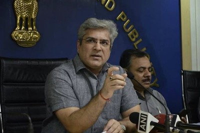 ED Seizes Properties Worth Rs 1.46 Crore Belonging to Delhi Minister Kailash Gahlot's Brother