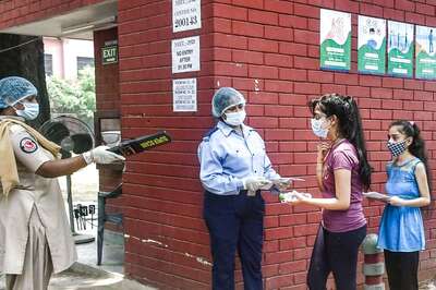 NEET 2022 Aspirants Allegedly Asked to Remove Bras to Take Medical Entrance Exam, Complaint Filed