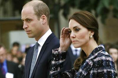 Prince William & Kate Virtually Visit School of Essential Workers’ Children Amid Lockdown