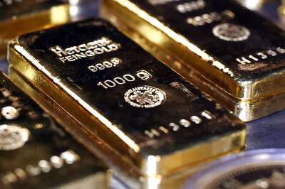 Gold at Rs 51,360, Silver at Rs 65,510 as Prices Drop in India