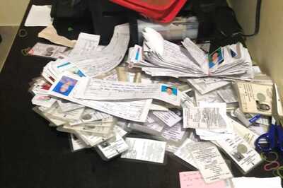 Operation in Bengaluru Flat Was to Locate and Pressure ‘Vulnerable’ Voters Through Middlemen, Says Poll Panel