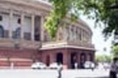 5-time Lok Sabha MP 'fakes' caste, disqualified