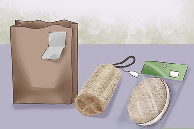 How to Use a Loofah