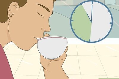 How to Drink a Cappuccino