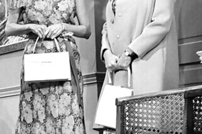 Carol Burnett Puts Variety, And Music, Back In Her Show