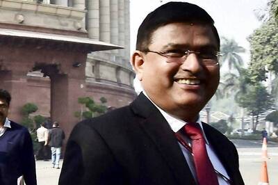 Govt Hints at Giving Full-time Charge of CBI to Interim Director Asthana