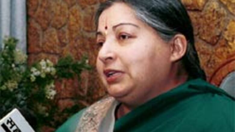 AIADMK MPs thrown out of TN assembly
