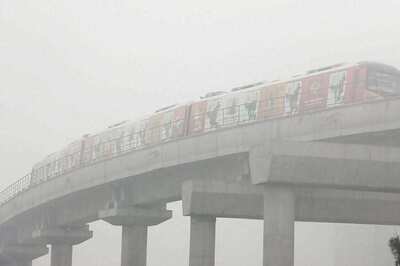 Delhi Metro Stations to go Cashless From New Year