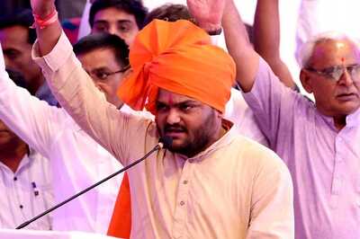 'Chicken Sandwich Above People Connect': Hardik Patel's Final Words to Bosses as He Quits Congress