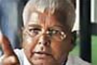 Lalu attacks Ramdev, calls him 'senile'