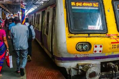 Mumbai Local Train Update: Indian Railways to Carry Out Mega Block on These Routes Today on Sunday