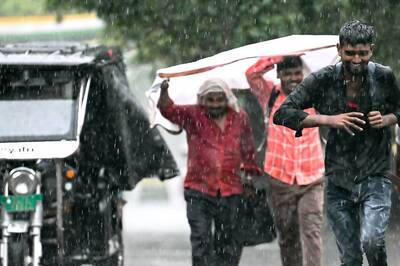 Heavy Rains Likely To Hit Delhi, IMD Predicts Gusty Winds, Thunderstorms