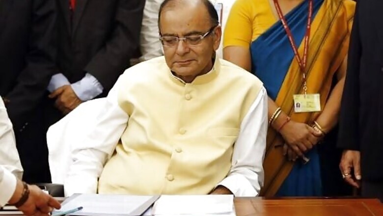 India keeps tight rein on public health spending in 2015-16 Budget