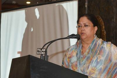 BJP Clears Air, Says Vasundhara Raje Will Serve Her CM Term in Rajasthan