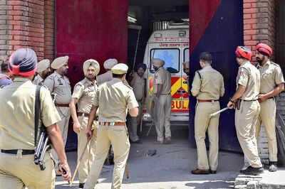Cop Attached With CM's Security Wing Among Three Held for Suspected Honour Killing in Punjab