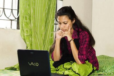 How to Throw a Christmas Party As a Teenager