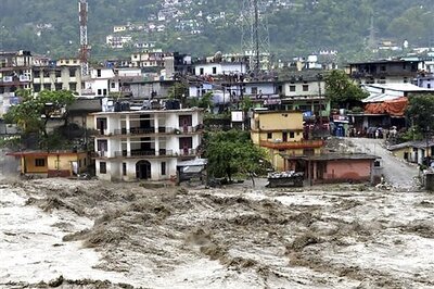 Uttarakhand: Many cities completely destroyed, thousands still trapped