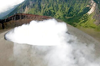 Volcano erupts in southern Japan