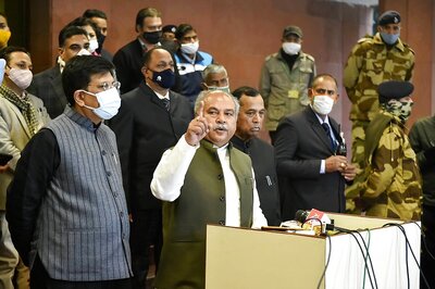 Govt Hardens Stand on Farm Laws, Signals No More Talks if Farmers Don't Reconsider Stay of 1.5 Years