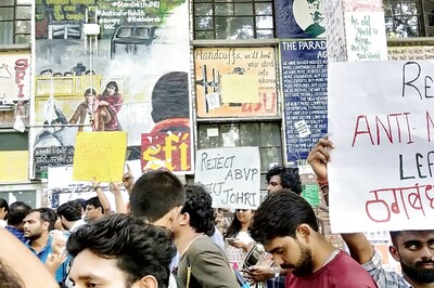 DU Polls: Nomination Papers Torn by ABVP Members, Claim SFI and AISF Candidates