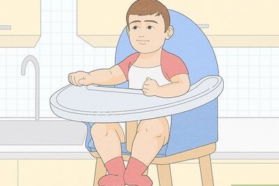 How to Feed a Baby or Infant Solid Food