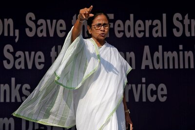 Three-month Plan Needed to Deal With Covid-19 Crisis, Immediate Relief Unlikely, Says Mamata
