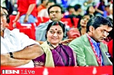 Lalit Modi visa row: Saamana backs Sushma Swaraj, alleges a 'dangerous game to destabilise foreign ministry'